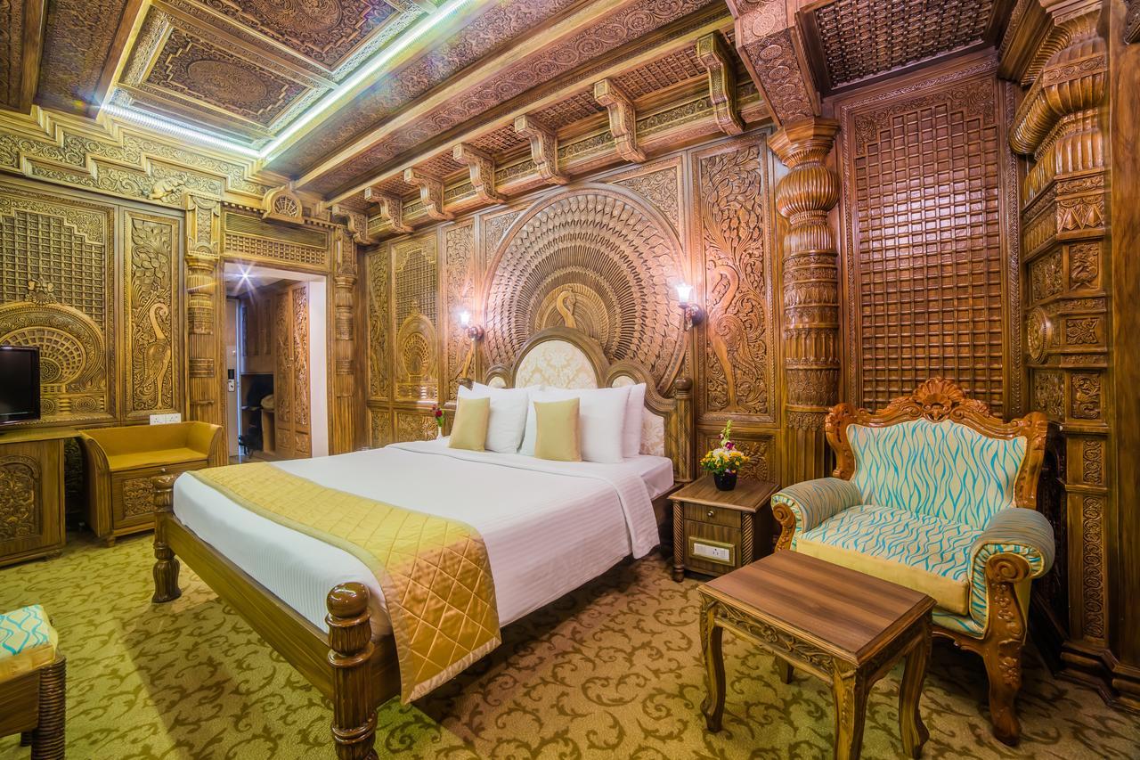 Ramoji Film City- Sitara Luxury Hotel Pedda Ambarpet Buitenkant foto