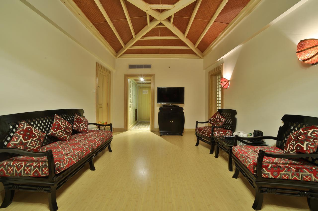 Ramoji Film City- Sitara Luxury Hotel Pedda Ambarpet Buitenkant foto